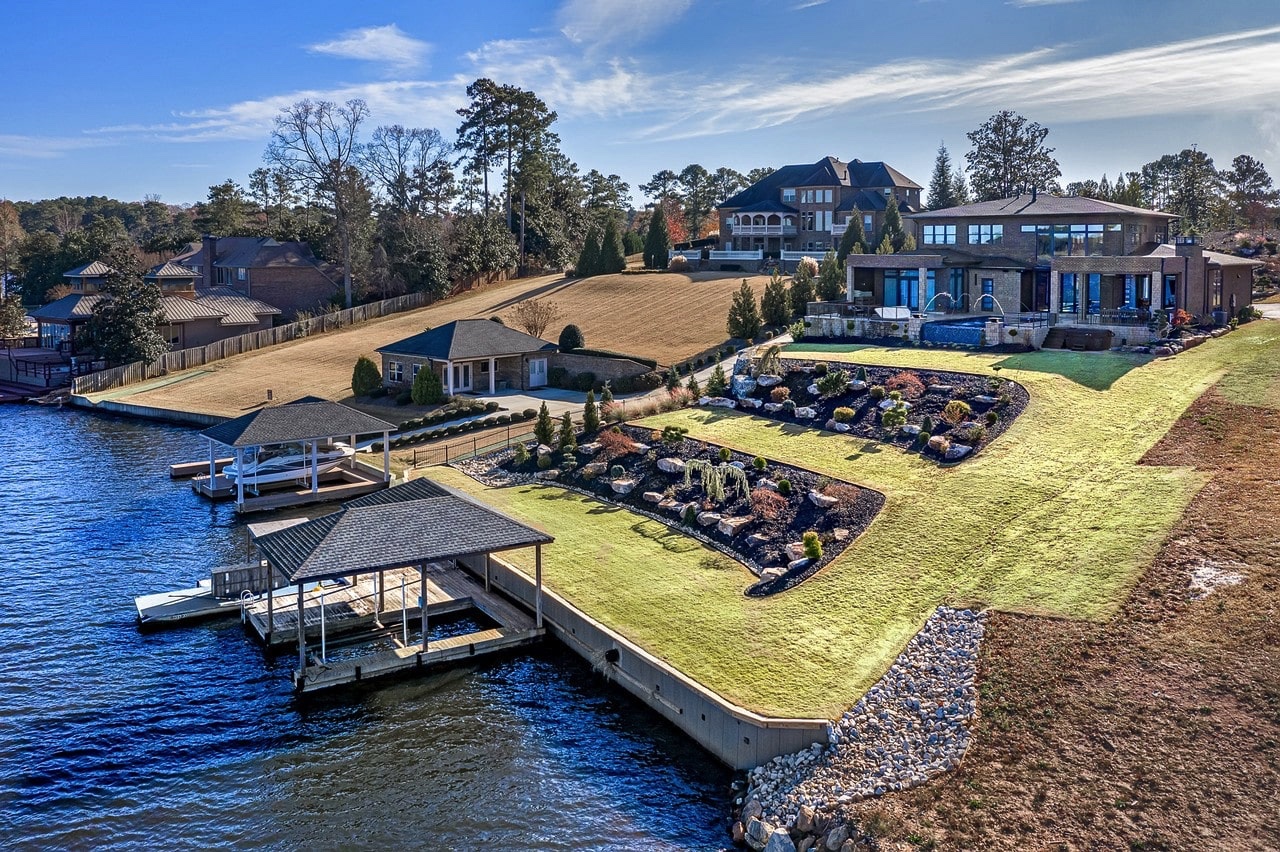 Lakeside elevation