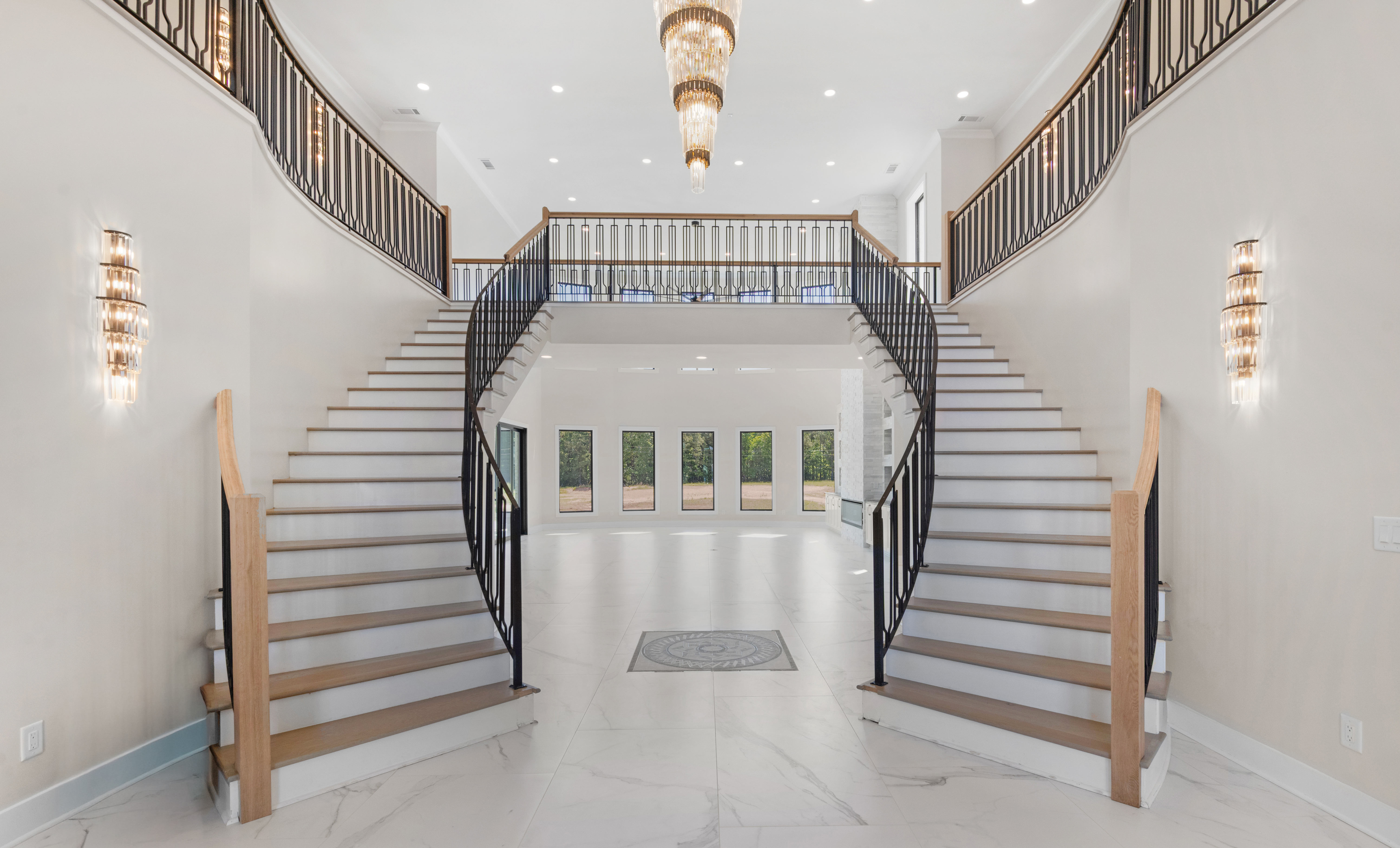 Grand double staircase
